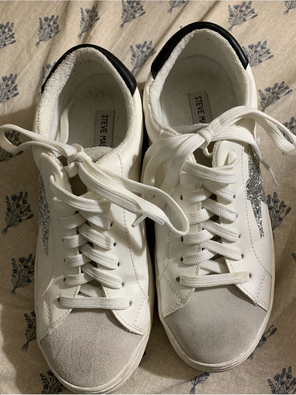 Steve Madden White Sneakers with Silver Glitter Star Accent and Black Heel Tab